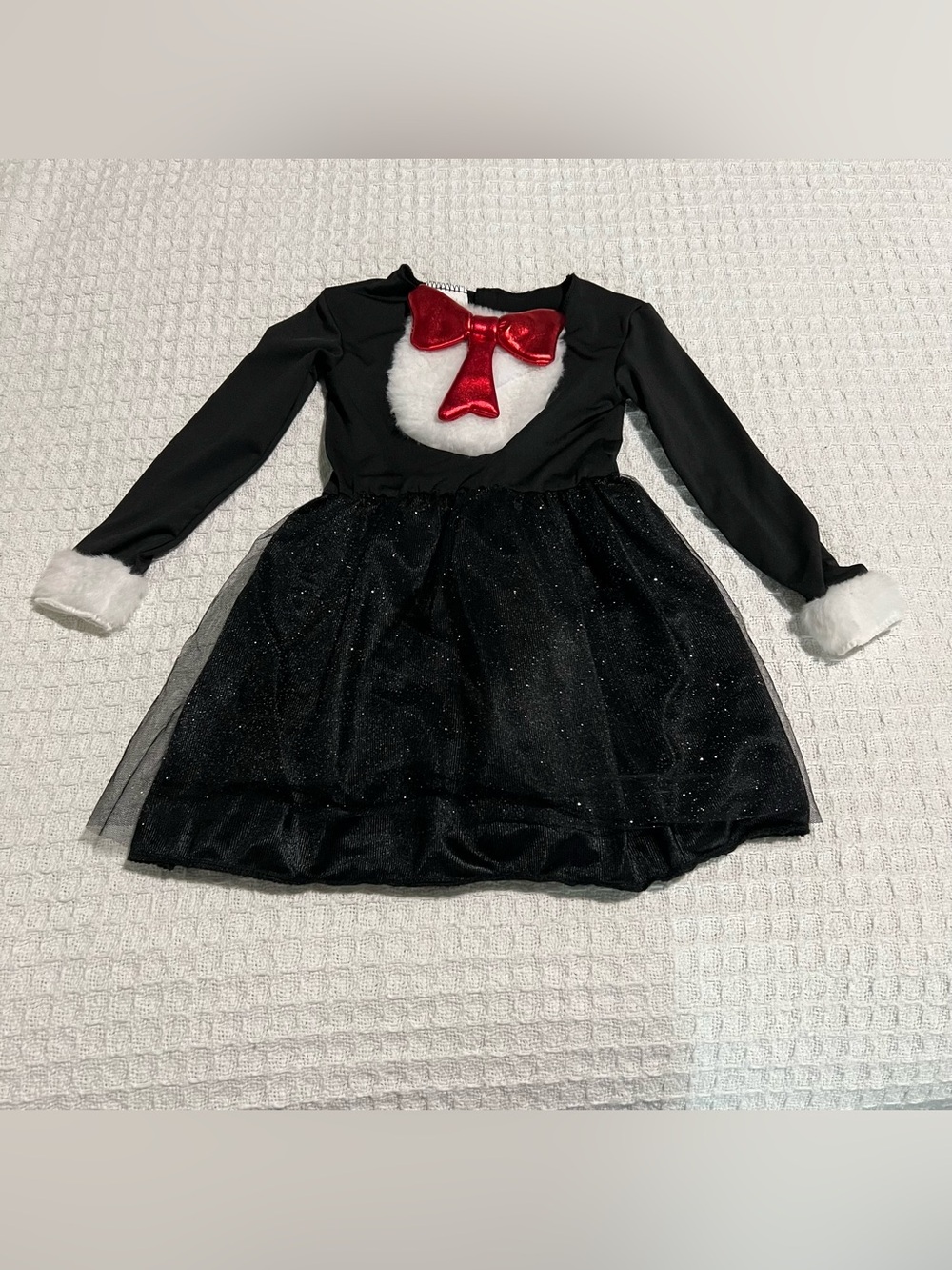 Dr. Seuss Girl’s Cat in the Hat Toddler Costume Sz 2T Black White Red Halloween